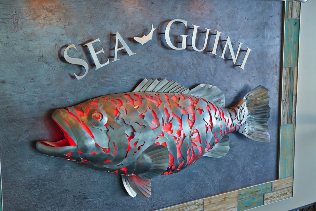 Opal Sands Resort Seaguini Red