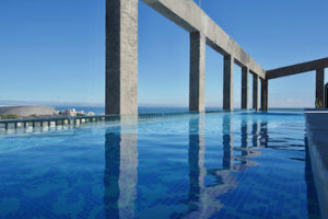 The Silo Hotel Rooftop Pool © Courtesy of The Silo Hotel