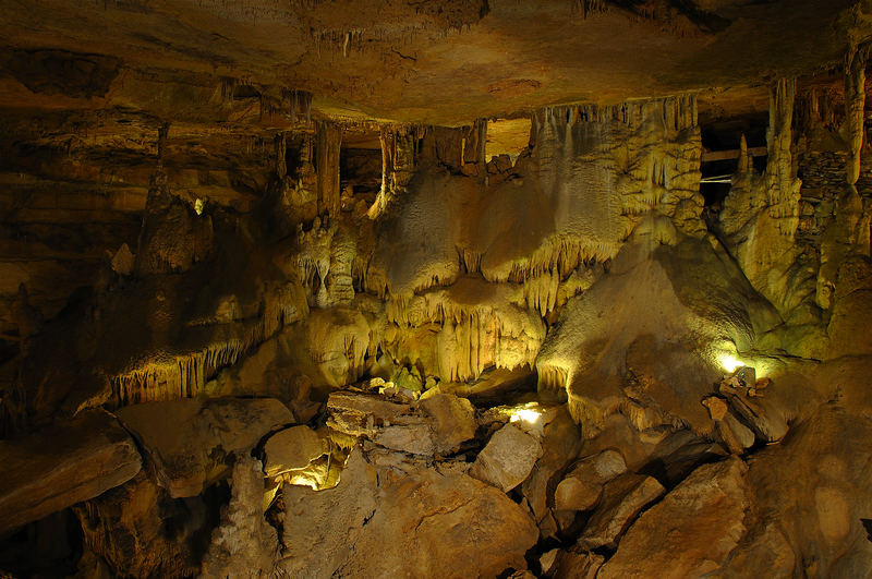 Crystal Palace Room in Raccoon Mountain Caverns 